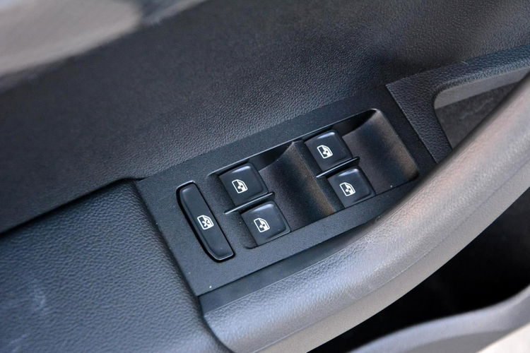 Skoda Octavia 2.0TDI(184KM) VRS Radar ACC Duża Navi Bi-Xenon Ledy Skóry 2xParkt Aso zdjęcie 34