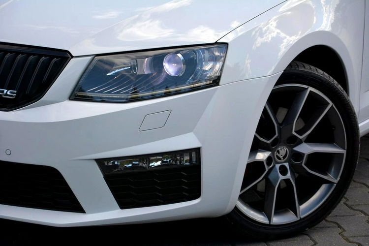 Skoda Octavia 2.0TDI(184KM) VRS Radar ACC Duża Navi Bi-Xenon Ledy Skóry 2xParkt Aso zdjęcie 8