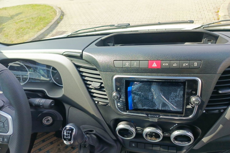 IVECO Daily 50C18HZ zdjęcie 8
