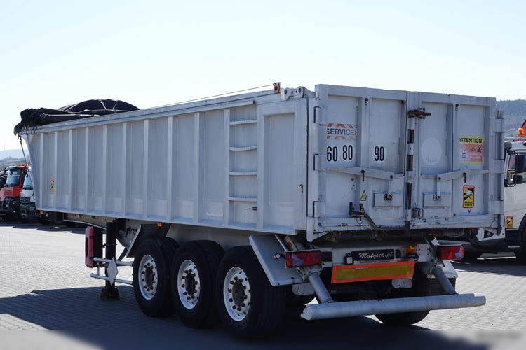 BENALU WYWROTKA / 25 m3 / ALUMINIOWA / OŚ PODNOSZONA / WAGA: 5 300 KG / SPROWADZONA zdjęcie 5
