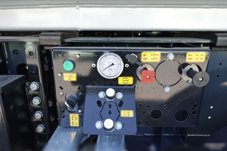 Wielton / WYWROTKA STALOWA / 26 M3 / HP RYNNA / HARDOX / FABRYCZNIE NOWA / DOSTĘPNA OD RĘKI  zdjęcie 15