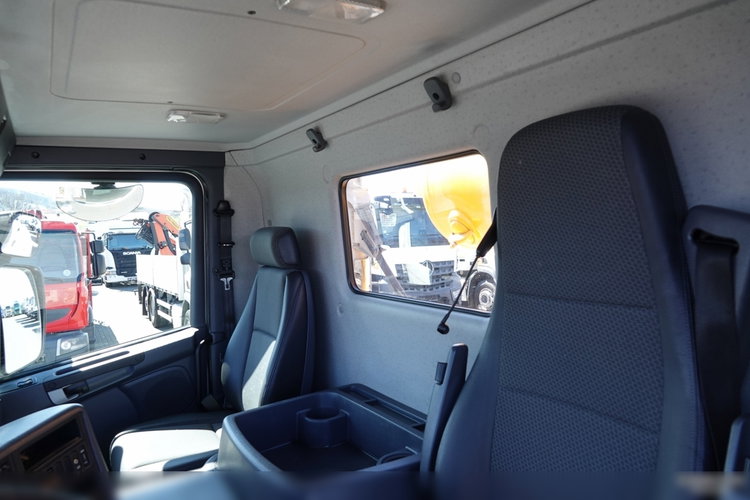 Scania P 410/ 8x4 / BETONOMIESZARKA / GRUSZKA / LIEBHERR / 9m3 zdjęcie 34