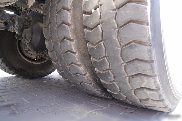 Volvo FMX 410 / 8x4 / GRUSZKA 9m3 / BETONOMIESZARKA / SCHWING STETTER / HARDOX / ALUFELGI / EURO 6 zdjęcie 29