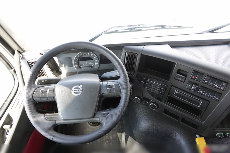 Volvo FMX 410 / 8x4 / GRUSZKA 9m3 / BETONOMIESZARKA / SCHWING STETTER / HARDOX / ALUFELGI / EURO 6 zdjęcie 36