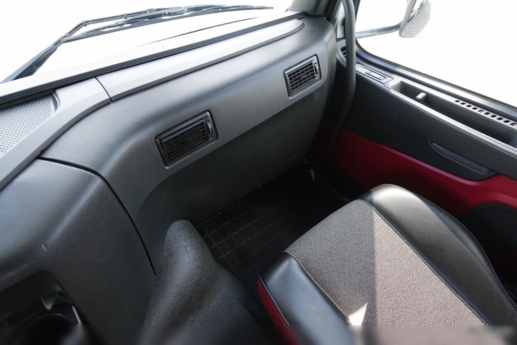 Volvo FMX 410 / 8x4 / GRUSZKA 9m3 / BETONOMIESZARKA / SCHWING STETTER / HARDOX / ALUFELGI / EURO 6 zdjęcie 39