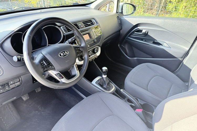 Kia Rio Zadbana - przepiękny perłowy kolor zdjęcie 6