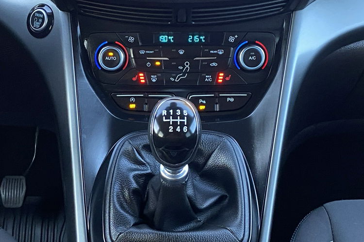 Ford Kuga +Ledy+Climatronic+Podg.Fotele+Podg. przednia szyba+Podg. kierownica zdjęcie 27