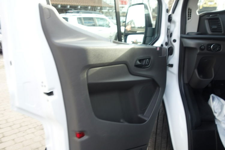 Ford Transit zdjęcie 11