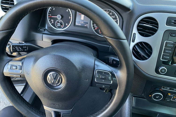 Volkswagen Tiguan +LIFE+4motion+automat+LEDY zdjęcie 21
