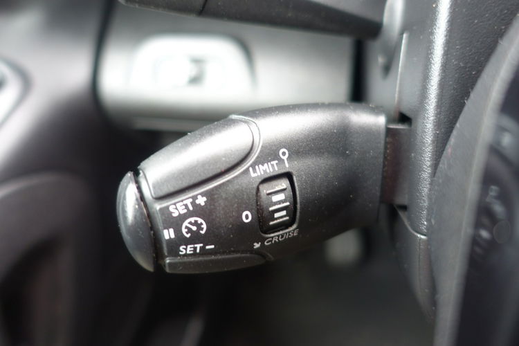 Peugeot Partner Rezerwacja Rezerwacja Rezerwacja zdjęcie 25