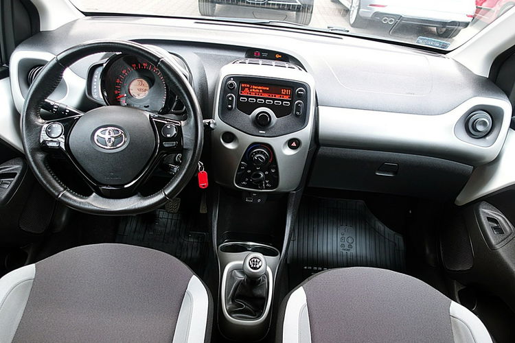 Toyota Aygo TYLKO 48 TYŚ KM 5-Drzwi LED+Tempomat GWARANCJA 1WŁ Kraj Bezwypadkowy 4x2 zdjęcie 11
