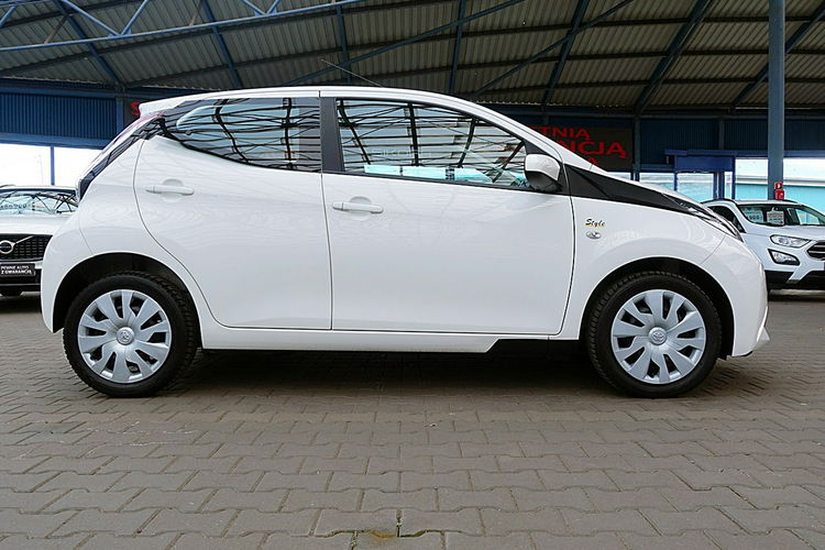 Toyota Aygo TYLKO 48 TYŚ KM 5-Drzwi LED+Tempomat GWARANCJA 1WŁ Kraj Bezwypadkowy 4x2 zdjęcie 40