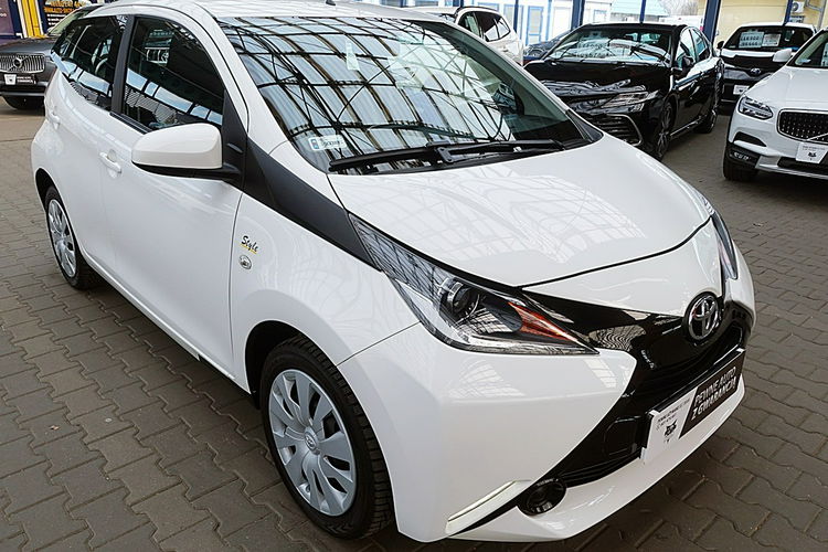 Toyota Aygo TYLKO 48 TYŚ KM 5-Drzwi LED+Tempomat GWARANCJA 1WŁ Kraj Bezwypadkowy 4x2 zdjęcie 54