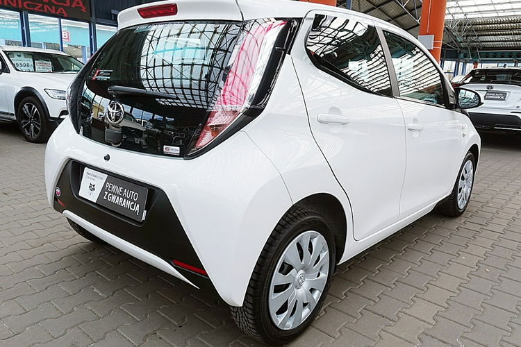 Toyota Aygo TYLKO 48 TYŚ KM 5-Drzwi LED+Tempomat GWARANCJA 1WŁ Kraj Bezwypadkowy 4x2 zdjęcie 65