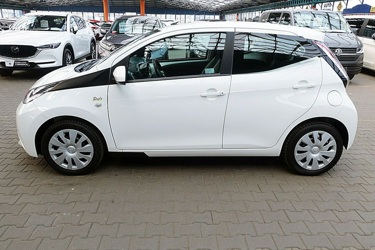 Toyota Aygo TYLKO 48 TYŚ KM 5-Drzwi LED+Tempomat GWARANCJA 1WŁ Kraj Bezwypadkowy 4x2 zdjęcie 69