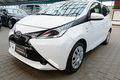 samochód osobowy Toyota zdjęcie 72