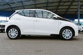 samochód osobowy Toyota zdjęcie 73