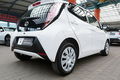 samochód osobowy Toyota zdjęcie 6