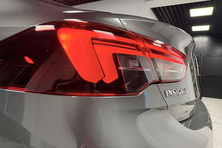 Opel Insignia 2.0 CDTi 170PS GRAND SPORT Innovation Virtual Kamera Nav LUXLed NIEMCY zdjęcie 15