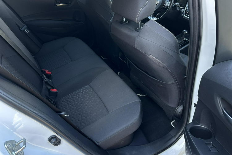 Toyota Corolla 1.8 HYBRID 122KM COMFORT TECH, salon Polska, gwarancja, FV23% zdjęcie 26