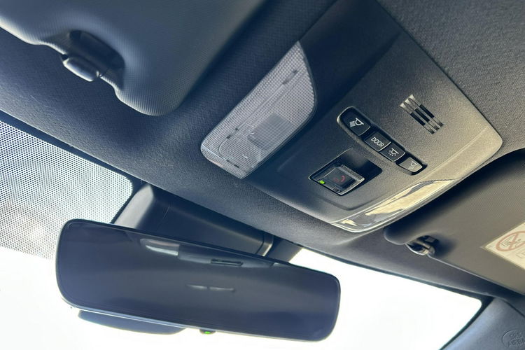 Toyota Corolla 1.8 HYBRID 122KM COMFORT TECH, salon Polska, gwarancja, FV23% zdjęcie 30