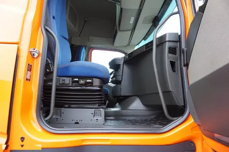 Volvo FH / 460 / I – SAVE / EURO 6 / ACC / I -COOL / NOWY MODEL zdjęcie 28