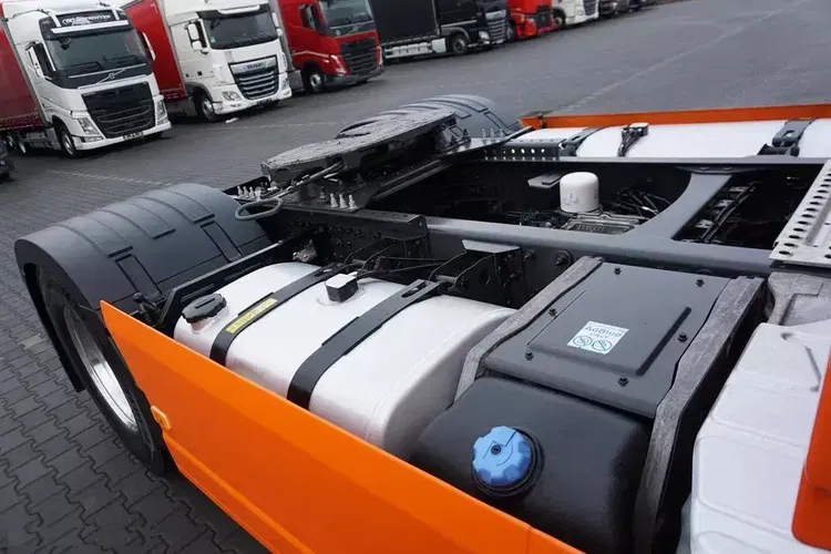 Volvo FH / 460 / I – SAVE / EURO 6 / ACC / I -COOL / NOWY MODEL zdjęcie 39