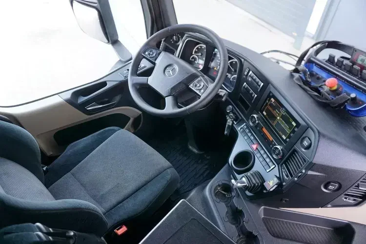 Mercedes ACTROS / 2543 / 6 X 2 / SKRZYNIOWY + HDS / FASSI F-295 / WYSIĘG 17 M / OŚ SKRĘTNA zdjęcie 14