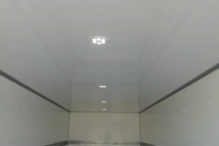 Mercedes ATEGO 1524 / KONTENER 7.60 + WINDA / EURO 6 / NISKI PRZEBIEG zdjęcie 23