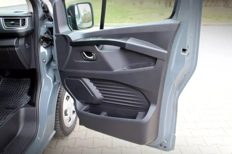 Renault trafic zdjęcie 18