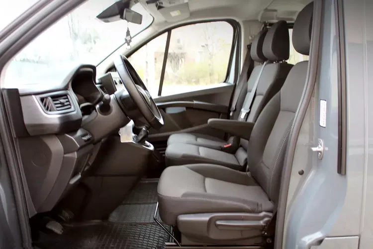 Renault trafic zdjęcie 24