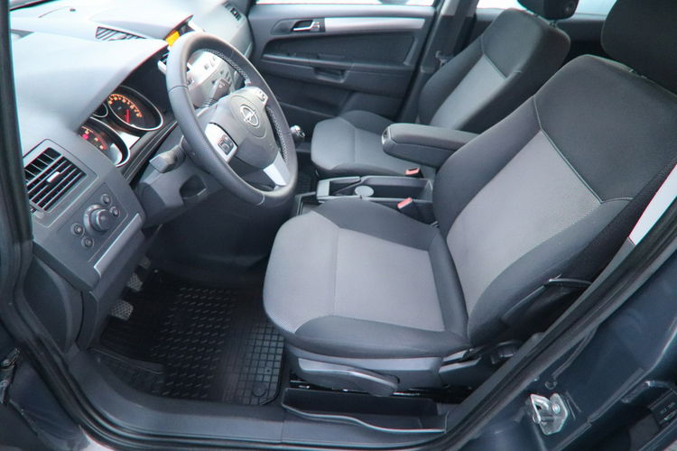 Opel Zafira 1-właściciel, krajowy, .7-osob zdjęcie 13