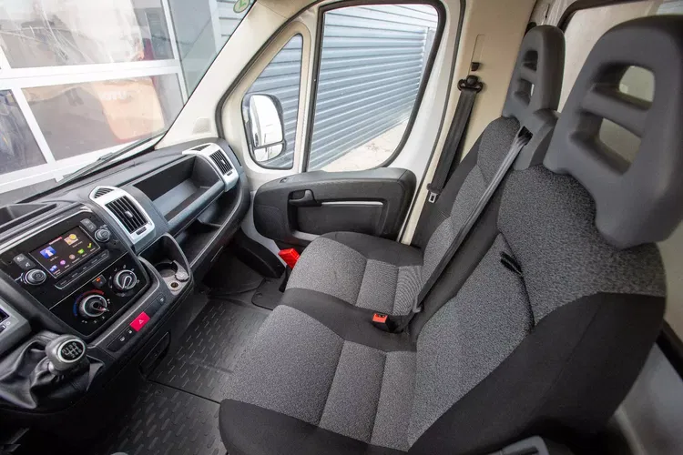 Fiat Ducato 2.3 KONTENER + WINDA 750kg PROFESSIONAL zdjęcie 4