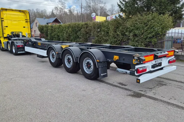 Wielton Podkontenerowa zdjęcie 33