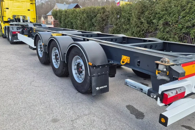 Wielton Podkontenerowa zdjęcie 45