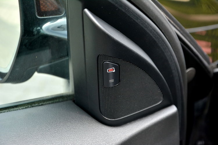 A4 Lift S-line BLiS Ledy Navi MMi BI-Xenon Pamiec Foteli ASO AUDI  zdjęcie 33