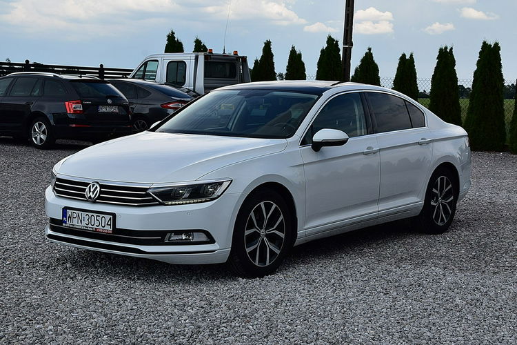 Volkswagen Passat Sedan Led Navi Pdc Szyber Gwarancja zdjęcie 24