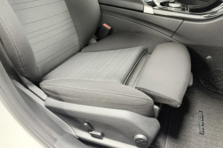 Mercedes C 200 c200 2.2CDI 136KM Lifting Avantgarde Sport Duża Navi FullLed Z NIEMIEC zdjęcie 20