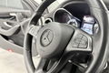 samochód osobowy Mercedes zdjęcie 27