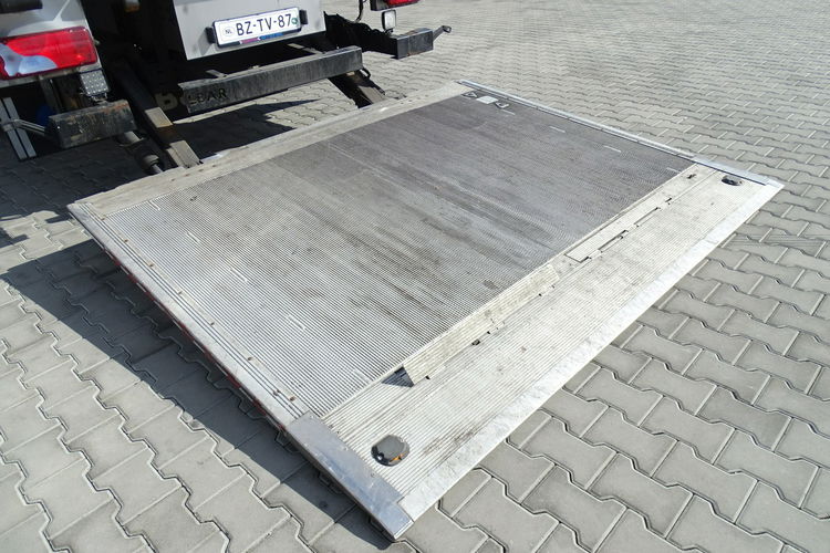 Scania P230 Chłodnia Sprowadzony Automat Agregat Carrier Supra 950 Mt z Dwoma Parownikami Winda Poduszki zdjęcie 17