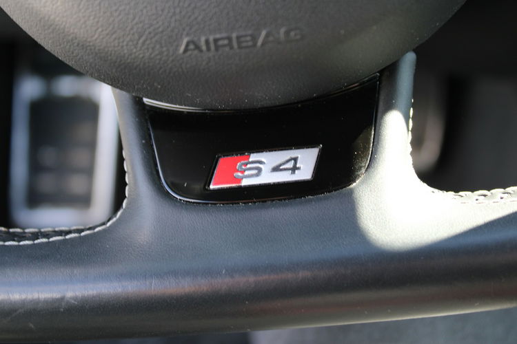 Audi S4 S4 Supercharger 333HP Skóra Serwis ASO zdjęcie 34