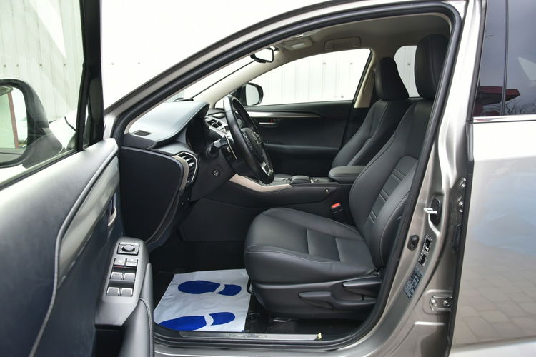 Lexus NX NX300h AWD 197KM 2021r. SALON Impression Full LED Kamera NAVi Skóra zdjęcie 13