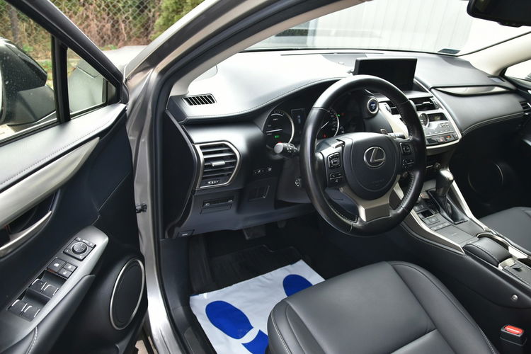 Lexus NX NX300h AWD 197KM 2021r. SALON Impression Full LED Kamera NAVi Skóra zdjęcie 23