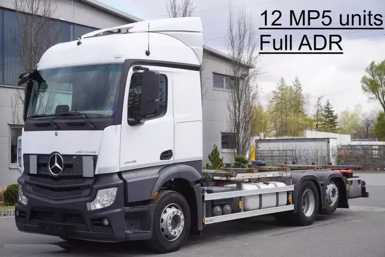 Mercedes Actros 2545 6x2 MP5 / FULL ADR / zdjęcie 1
