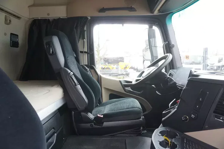 Mercedes Actros 2545 6x2 MP5 / FULL ADR / zdjęcie 26