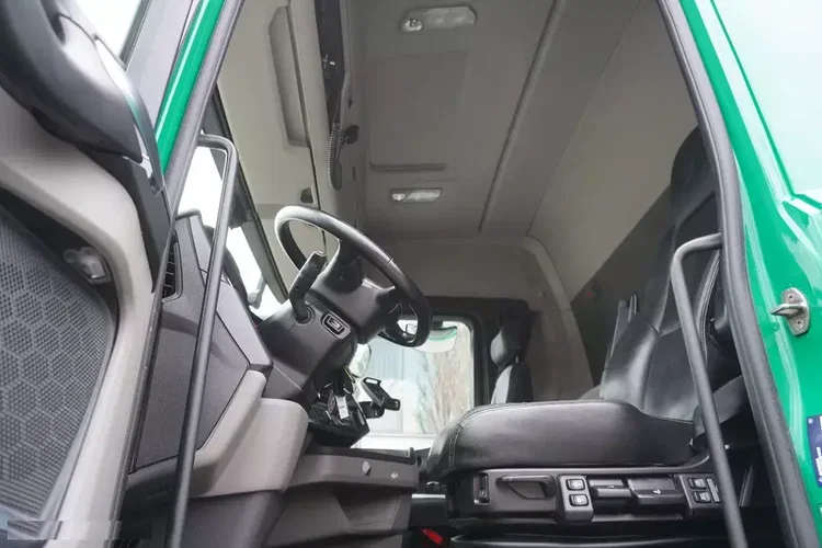 Scania R540 8×4 / Rama 8.7 m / oś skrętna / 2020 zdjęcie 17