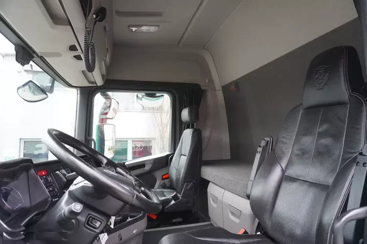 Scania R540 8×4 / Rama 8.7 m / oś skrętna / 2020 zdjęcie 18