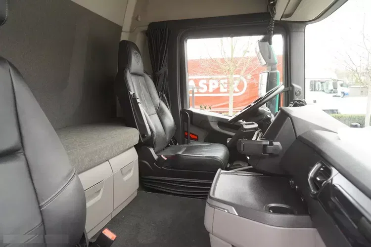 Scania R540 8×4 / Rama 8.7 m / oś skrętna / 2020 zdjęcie 29