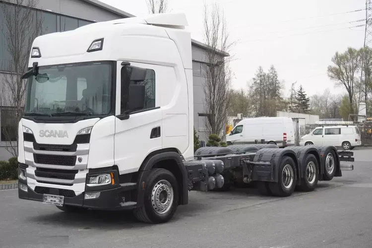 Scania G540 8x4 / Rama 8.7 m / oś skrętna / 2021 zdjęcie 2