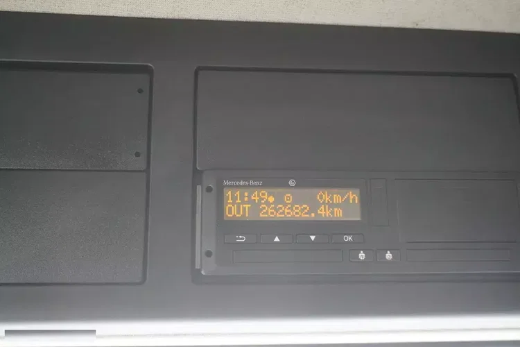 Mercedes Actros 1824 / Chłodnia 22 EPAL / Carrier Supra 1250 / kab. sypialna zdjęcie 21